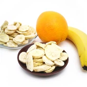 Þurrkuð jarðarber og bananar
